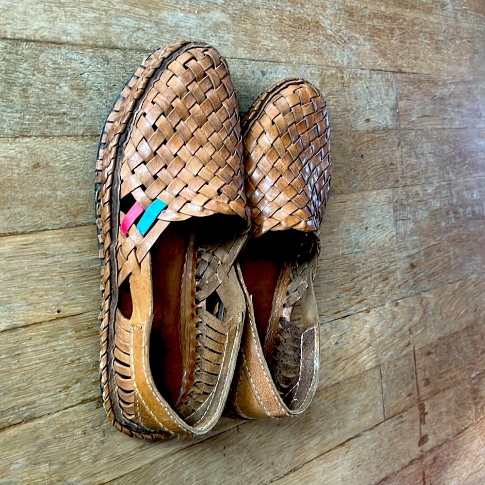 Mohinders Leather Flats